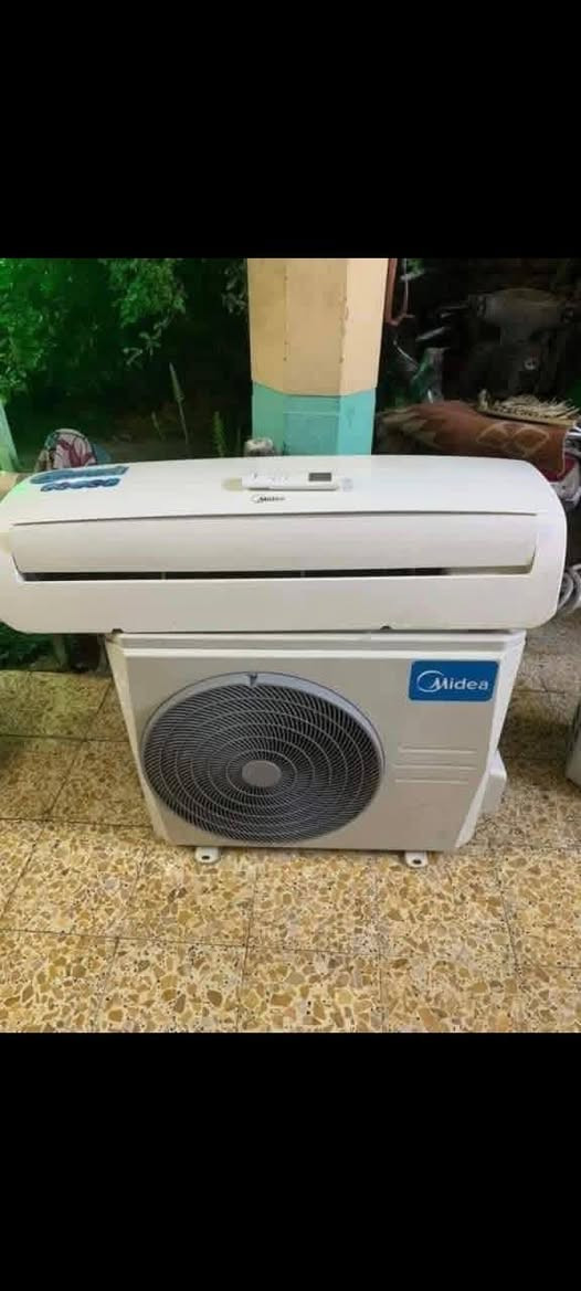 سبالت للبيع الأول عمودي اواكس طنين وثلث نظيف جدا
سبلت ميديا طنين جداري 
سبلت اوناكس طنين جداري
سبلت الحافظ بلسان طنين جداري
سبلت تي سي ال طنين جداري
سبلت شونك طنين جداري سبلت ميديا طنين جداري
*********** واتس اب
