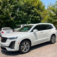 كاديلاك XT6 موديل 2022  محرك 6 سلندر 3600 فئة بريميوم لاكجري  السعر 29...
