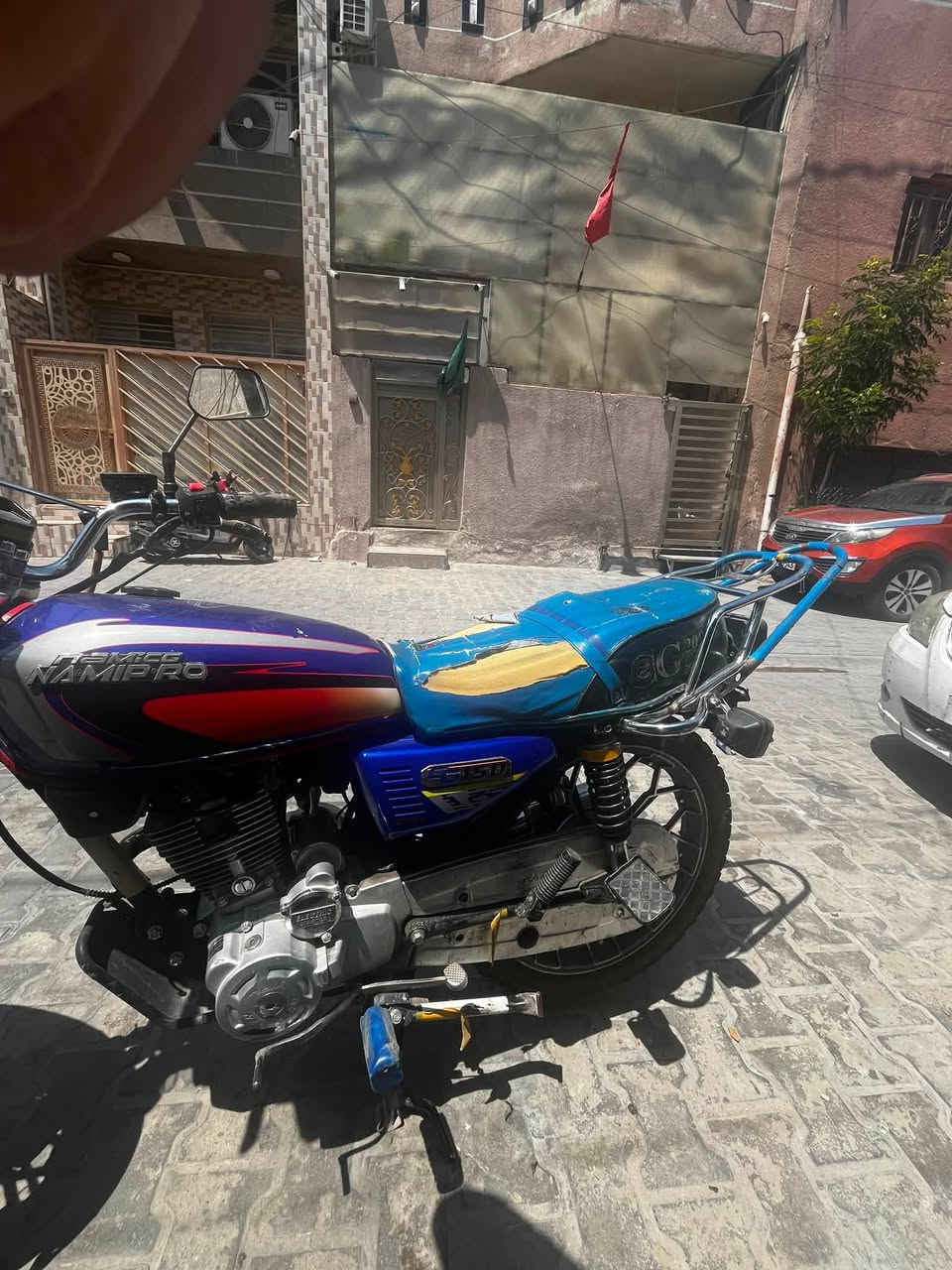 سلام عليكم دراجة نامة برو موديل ٢٥ للبيع كلشي مكفول بيها كهربائيات فول ومكينه مكفوله خير من الله ما بيها اي نقص بس مري يسرى وكشن كدامكم وزنجيل وباتري جديد وشادلها صالنصة كاتم و عندي صالنصه رياضي  مكان الشعله الخطيب زراعي و متواجد بل وگفة مال شعله السعر ٩٠٠ وبيها مجال للشراي ما بيها اي نقص ***********
