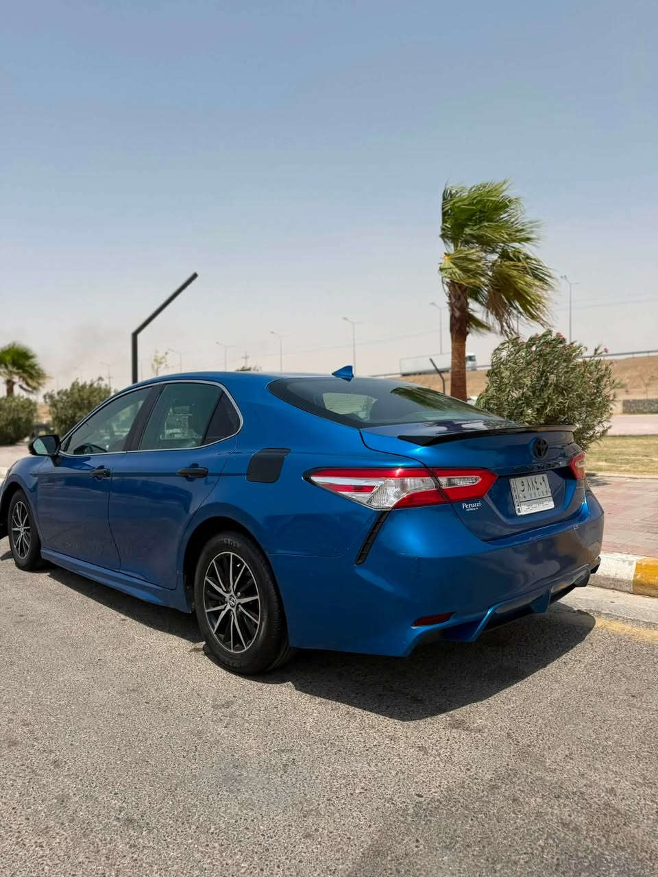 السلام عليكم
كامري 2020 SE
رقم بغداد تحويل مباشر 
ماشيه 170 
كشنات كهرباء 
جلد ومخمل الكشن 
محرك 4 سلندر
كير محرك كوله جديد 
معروفه موصفات SE 
ضرر امريكا بنيد مصبوغ 
وصار بيه ضرر بل عراق جاملغ خلفي انصبغ وصندوك تبدل 
صور السونار مرفقه
وصور الضرر 
سياره بيه ملاحضات بسيطه يردله ترتيب 
السعر 150 وبيه شويه مجال 
***********
***********
