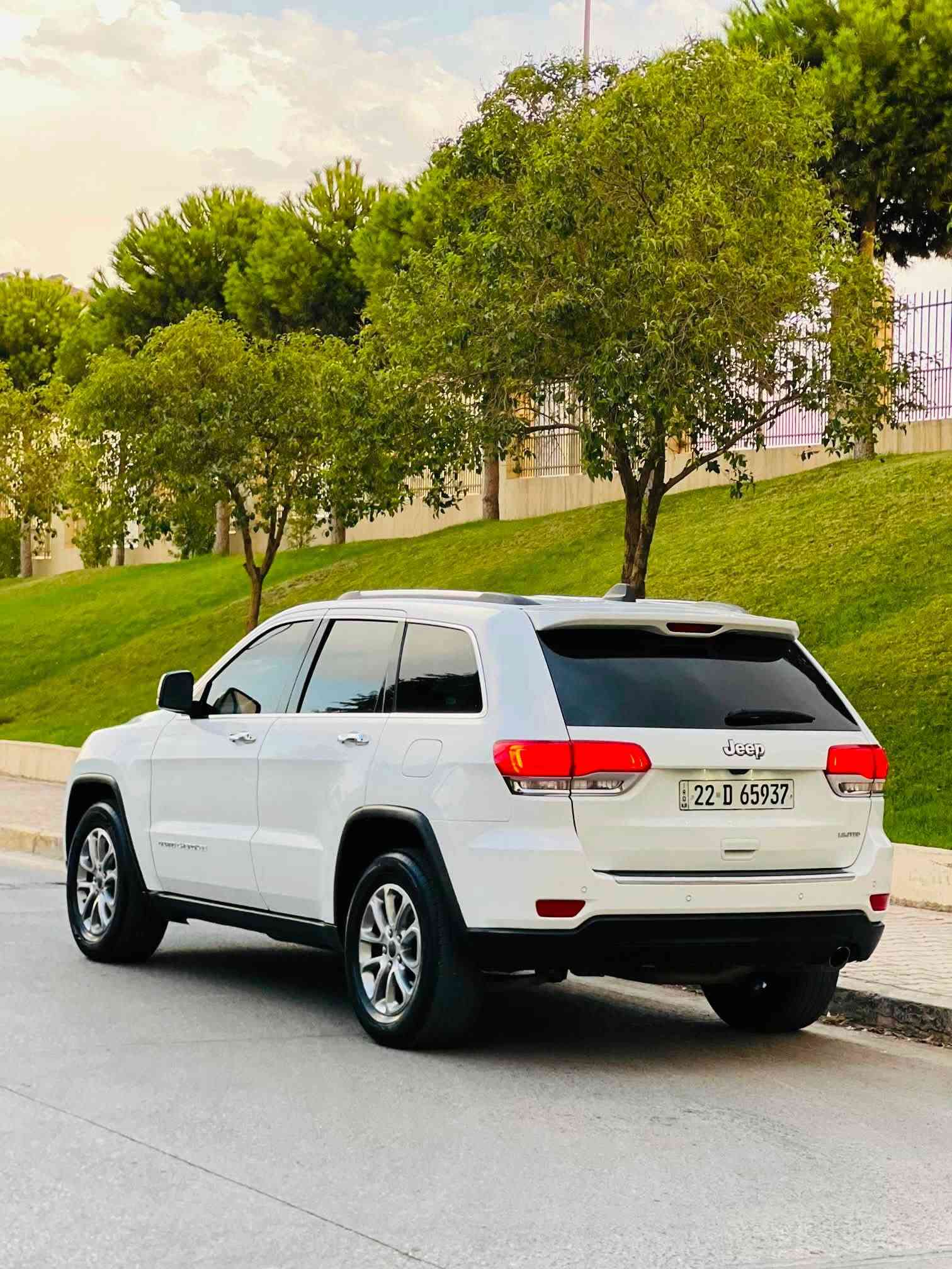 جيب grand cheeroke🥇
مواسەفات lemetid
بدون صبوخ clin💯💯
موديل 2016 📦📦📦
محرك V6 3600cc مرغوب✅ 4+4
مواسه فات 🔱
رادار كوشن جلد كوشنات كارەبه کوشن تدفیی کیج دیجیتال رادار ٣٦٠ حساس کامیرا شاشە جبیر کوشن غەزن سندوق شفت فور ویل درایف 4+4 تحکومات کامل ستیرن بەسمە شەغال ستیرن هیتر نیزام (eco+sport+auto stop ) مواسەفات👌🏻
————————————————————————
محرک کیر کفالە 💯
٧٢ ئەلف ماشیە
بدون صبوخ حتا دعامی بشرط
سیارە ٢ مکان بارد صخیر
سنوی رقم جدید بیسمی تحویل نفس یوم
مکان سیارە سلیمانیە🌇
سعر بلاش١٧٩$ مجال💣💣
رقم📲 *********** wats app

