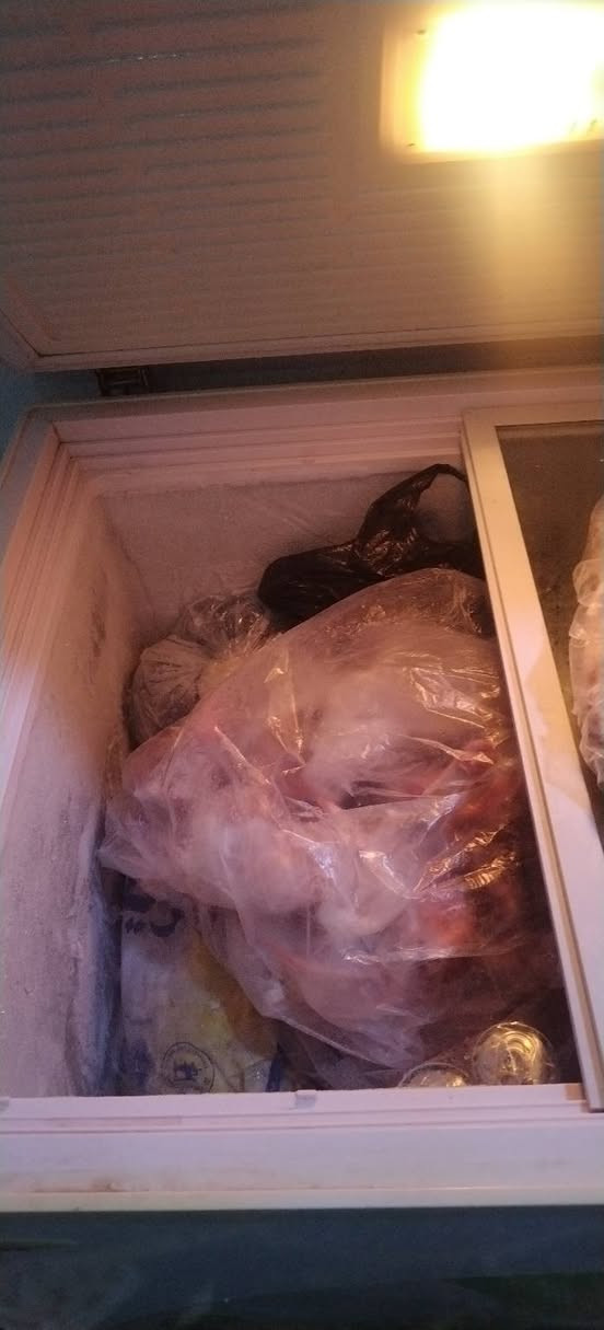 مجمده بشرط الشغل ماوصل مصلح بشرط سعرها 140مكان عمل الشعبي قرب المدرسه رقم *********** بعدها جديده

