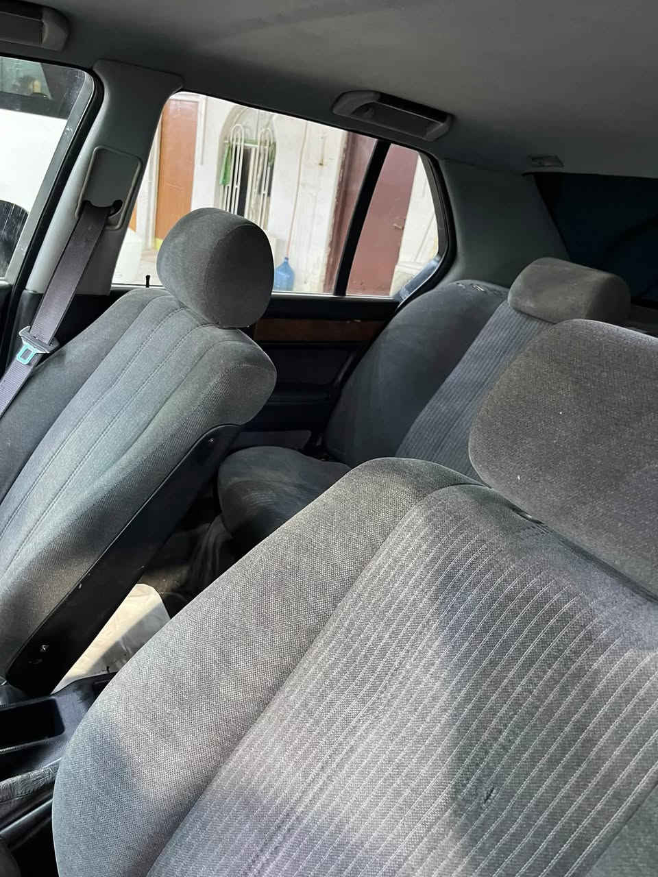 بي ام 730i • ١٩٩٠ • صبغ جمالية
