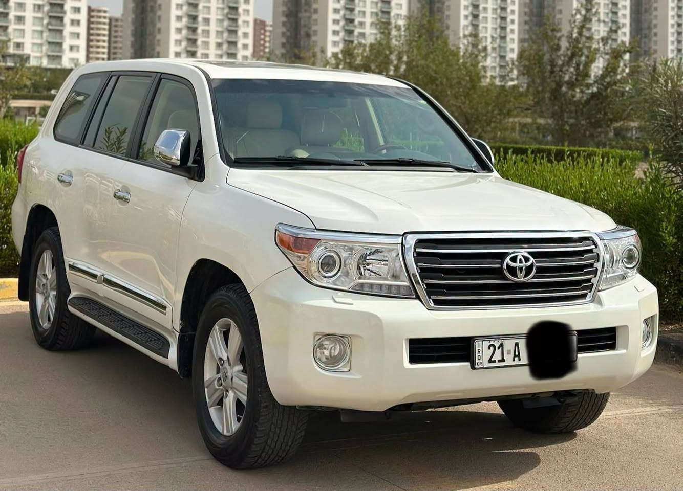 لاندكروز GXR • ٢٠١٢ • ١٥٤٠٠٠ كم