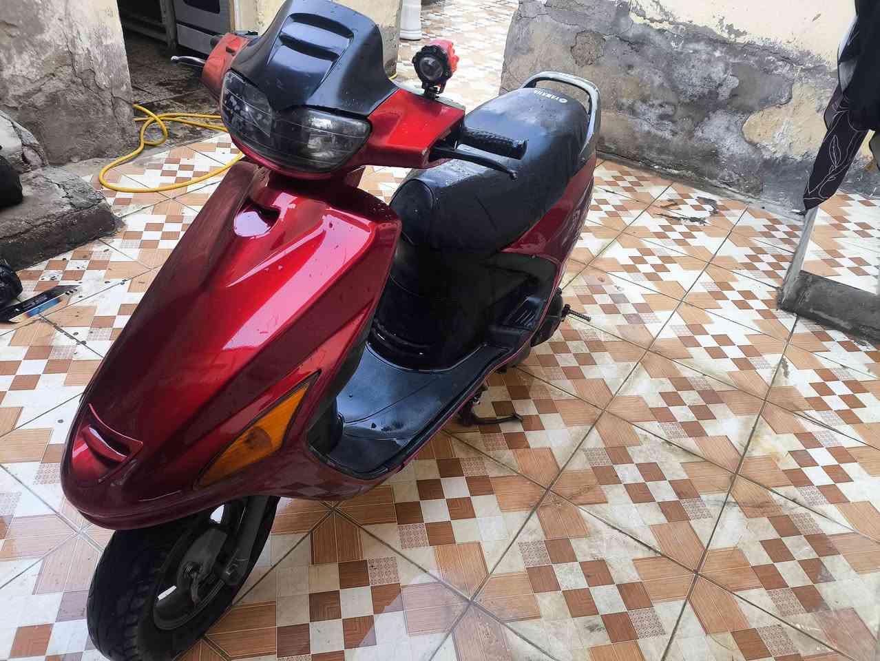 فراشه للبيع نظافه 90 بل 100 مكينه مامفتوحه ع الفحص سلف شغال بس تأخر بي هندر واحد تشتغل كهربائيات كله شغاله تايرات جدد شلعه ومعدل حلوات سعر 450 وبيه مجال شراي خاص او واتساب *********** مكاني شاميه حي الجمهوري مقابل مدرسه الهدى

