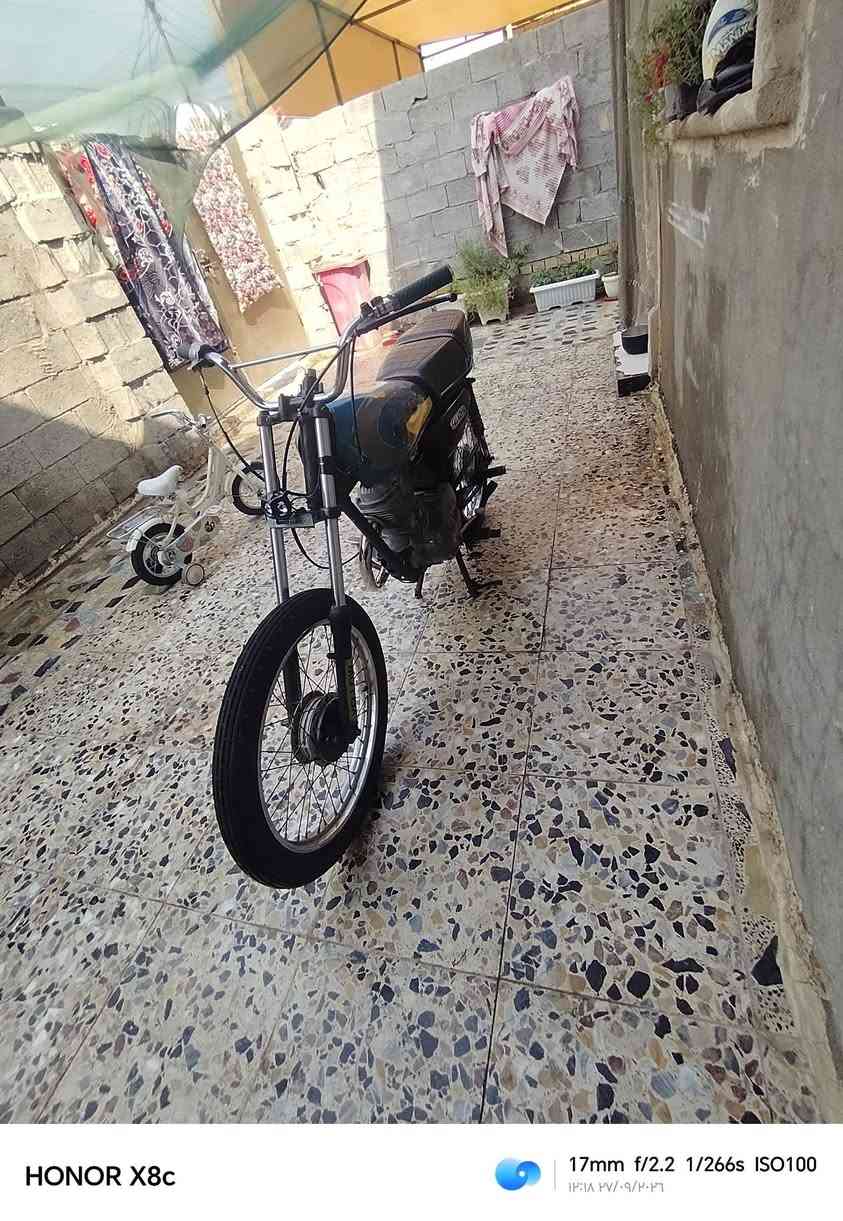 سلام عليكم دراجه البيع نامه موديل ١٨ حربي دراجه نضيفه لا تنقيص لا تبخير ولا دراجه خير من الله تاكل الشارع أكل سعر ٣٥٠ وبيهه مجال مكاني بغداد المدائن فلكه سلمان تصال *********** واتساب 👍🏻

نص مكتوب في الصور:
- HONOR X8c
- 17mm f/2.2 1/198s ISO100
- ١٢:٣٠ ٢٧/٠٩/٢٠٢٦
- HONOR X8c 17mm f/2.2 1/120s ISO111 ۱۴:۱۸ ۱۴۰۲/۰۹/۲۰۶
- HONOR X8c 17mm f/2.2 1/303s ISO100 ۱۴:۱۷ ۱۴۰۲/۰۹/۰۲
- HONOR X8c 17mm f/2.2 1/245s ISO100 ١٣:١٨ ٥٧/٠٩/٢٠٢٦
- HONOR X8c 17mm f/2.2 1/266s ISO100 ۱۴:۱۸ ۶۷/۰۹/۲۰۲۶