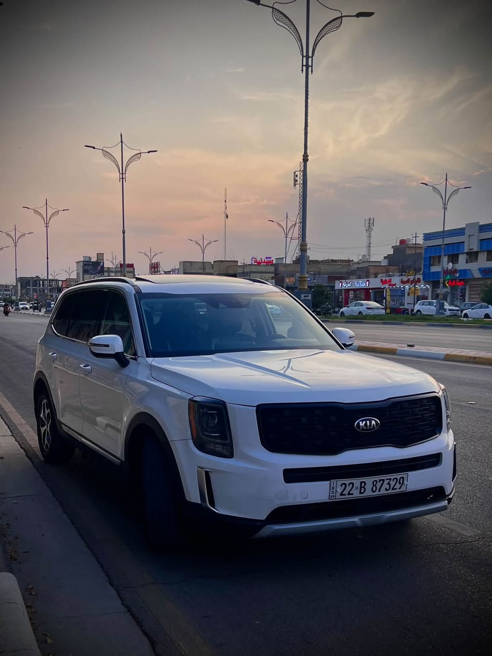 السلام عليكم
كيا تلورايد 2021 
السعر (١٧٧)وبيه مجال
السياره ماشيه ٧٧ الف
رقم اربيل بأسم الشركه تريد تحويل تريد وكاله
السياره مواصفات الsx يعني فول كشنات جلد تدفئه تبريد كهرباء السياره فتحت سقف جنطه كهرباء رادار حساسات وباقي المواصفات معروفه
الحادث بأمريكه فقط بنيد
بالعراق صاير بيه صفحه وشويه بالصندوق ابيعلك احزام السياره مكينه كير خير من الله
مكان كربلاء 
للتواصل ***********متواجد واتساب واتصال
