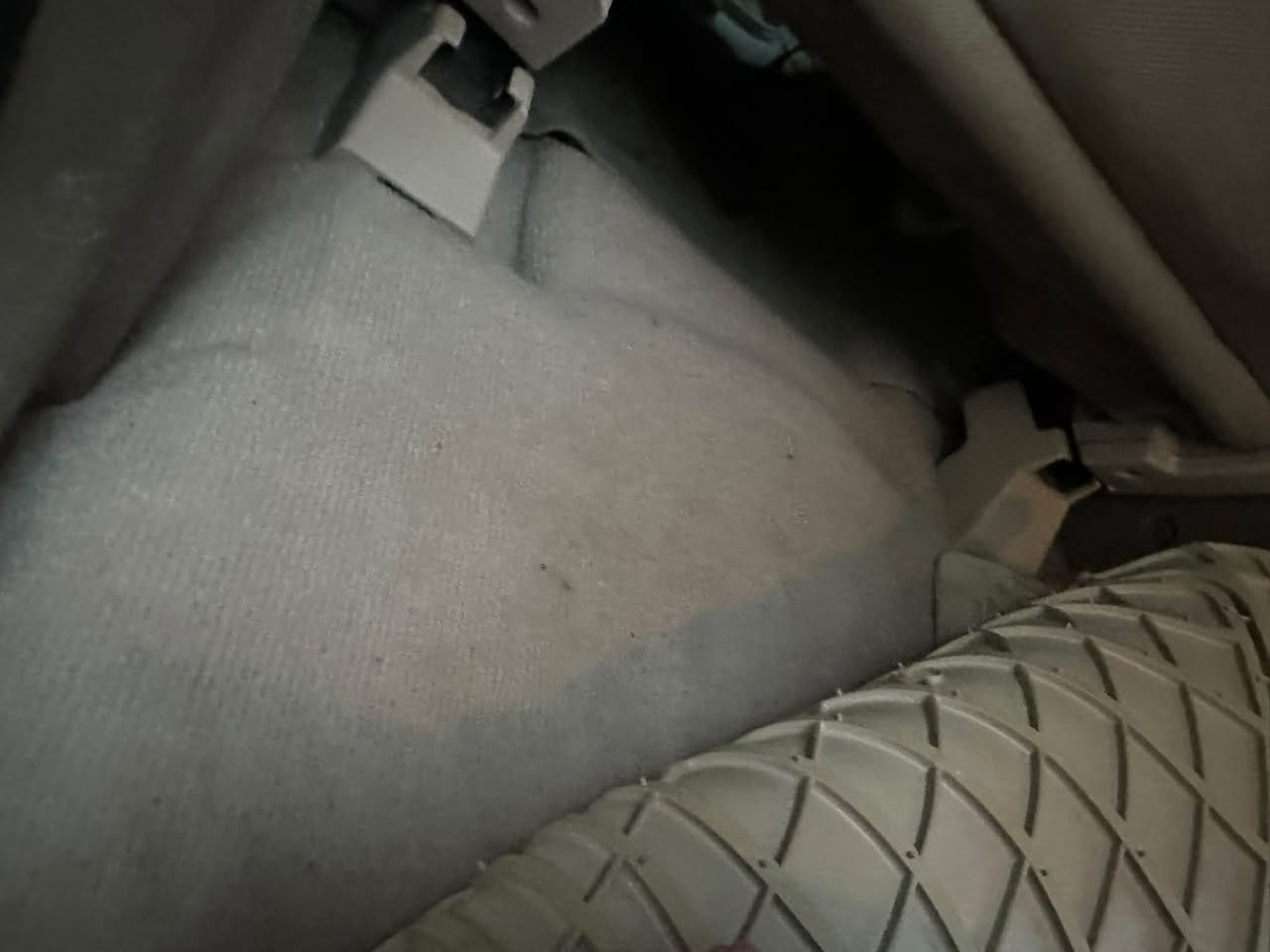 السلام عليكم 
بيكب نيفاره فور ويل كاز مديل ١٣ 
سياره جاهزه من كلشي مكفوله بيه بارد بلبنيد وشويه بلباب
رقم جديد وسنويه جديده مكاني بصره القديمه
 كير عادي سعر (١٢٨) 
***********
