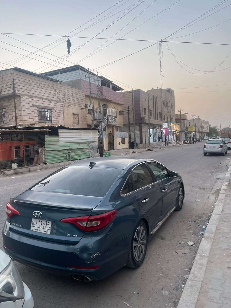 سوناته ٢٠١٦ سبورت سياره جاهزه حداده تبريد تيارات كلشي جاهز وا سياره ما بيه أسم دوانص وا تصرف عليه ربع. كلش جاهزه وا بسمي وا ضربته بس قبق صدوك خلفي وا شوي من جاملغ وا سياره بيع مستعجل كلش سعر ١٠٥ قفل شراي يخابر مستعجل عل بيعته. رقمي ***********  مكان سياره البصره تنوّمه
