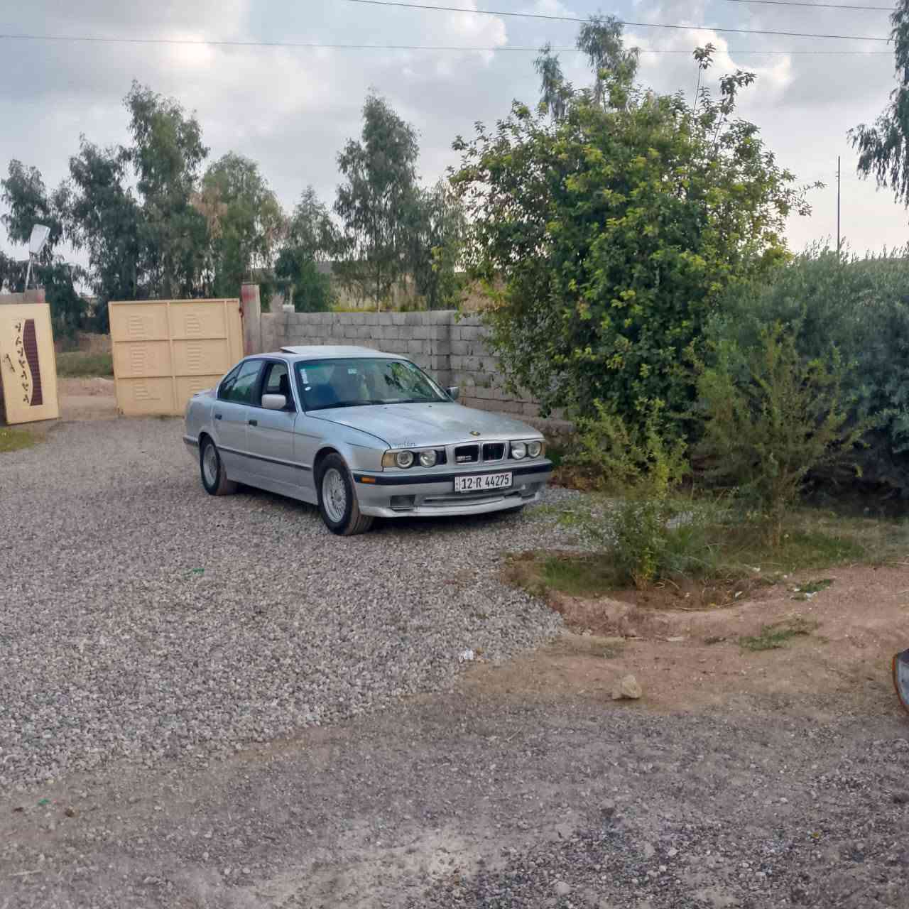 بي ام دبليو ٥٢٠ • كير عادي • موديل ٩١