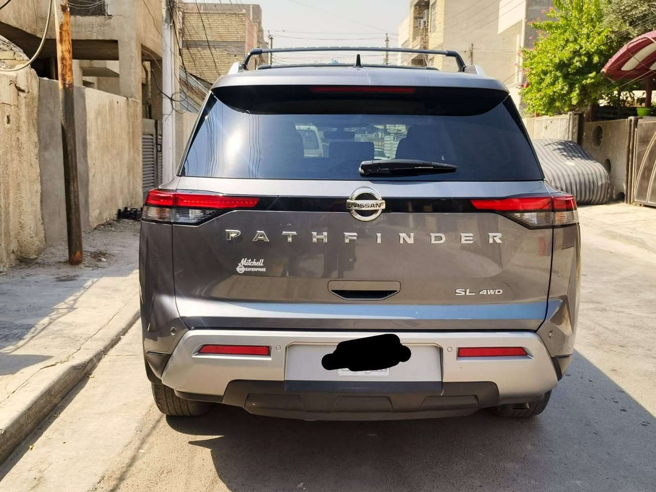 السلام عليكم للبيع او المراوس
Nissan Pathfinder 2023  SL 4WD

عداد المسافة 24500 mile 

السعر 250$
 مرقمة بغداد 
المواصفات 

بصمة تشغيل

بصمة ابواب

تشغيل عن بعد(Remote Start) 

صندوق شفط كهربائي 

كاميرات محيطية 360°

السيارة دفع رباعي AWD

رادار امامي (تحديد مسار)

رادار جانبي (نقاط عمياء)

رادار خلفي (تحذير من الاصطدام)

حساسات امامية+ خلفية

كشنات جلد

كشنات تدفئة 

تبريد قطعتين لمس
تبريد للمقاعد الاخيرة 
بردات خلفية 

تحكم وضعيات القيادة...Drive Modes 

اوتو ستارت Auto Start 

اوتو ستوب Auto Stop

شفتات استيرن 

هيتر استيرن

Apple Car Play

Android Auto 

هاند بريك بصمة

اوتو هولد Auto Hold

مانع انزلاق+ABS

شاشة كبيرة لمس+كاميرا

منافذ AUX+USB

*********** بغداد, العراق
