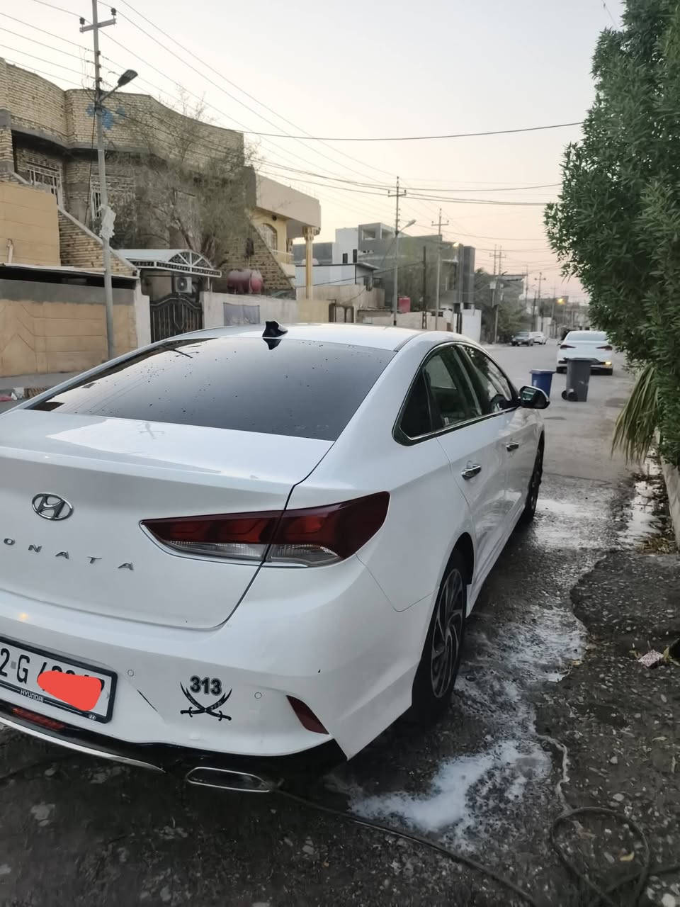 السلام عليكم سوناتا خليجي موديل ١٨ نص فول تحكمها ستيرن كشن كهربائي تخم تاير حديدية جاهزة كفالة من الصبغ والتبديل  السيارة كفالة محرك 2400 نوية مجددة ال2028   الرقم(***********)
