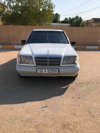مرسيدس • ٤ سلندر • سوق الشيوخ