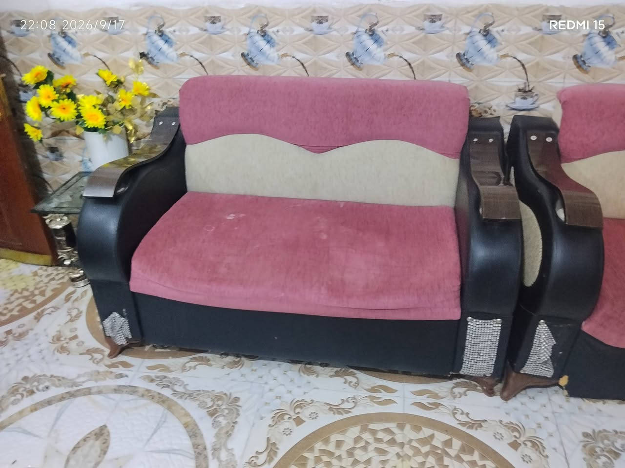 تخم كامل ٥قطع كدام عينك السعر ١٠٠ ***********قضاء الحي تعال ودلل

نص مكتوب في الصور:
- 22:09 2026/9/17 REDMI 15
- 22:08 2026/9/17 REDMI 15