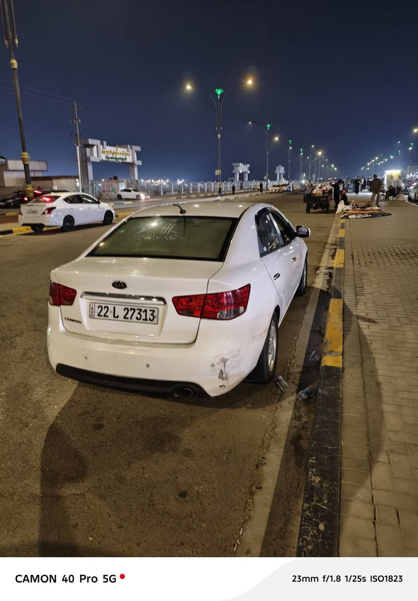 عماد البحار 

​🚗 للبيع: كيا سيراتو (Kia Cerato) موديل  2013🩵
​تتوفر للبيع سيارة كيا سيراتو باللون الأبيض 
​الماركة والطراز: كيا سيراتو (Kia Cerato).
​
​التجهيزات الظاهرة:
​فتحة سقف (فتحة بانورامية/سقف زجاجي).
​.
​لوحة تسجيل رسمية. شمالي 
​الحالة العامّة: السيارة بحالة جاهزة  بيها رشات ضبغ بيبان وجاملغ خلفي مكفولة من الحادث 
​📞 للتواصل والاستفسار: ***********
يرجى الاتصال أو مراسلة الجادين فقط  السعر  مقارنه بالسوك بلاش 83 ورقة فقط 🫘
التفصيلي وبقية التفاصيل الميكانيكية (المحرك، الكيرر، مكفول ). العنوان البصرة الجزيرة باب الهوى 🏛
