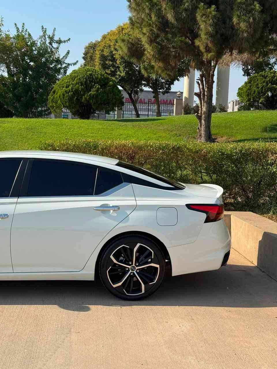﷽ 🤲🏻

     سعر :153 وەرەقە مەجالیکی کەم  ✅💣 

▪️ NISSAN ▪️
▪️ ALTIMA -S  : مۆدێل
‎▪️مۆدێلی ساڵ :2023
‎▪️ماوەی  رۆیشتن : 48000ميل
‎▪️رەوشی بۆیاخ2 پارچه

1N4BL4BV6PN345455

سیارەکە کامل کراوە بە (SR) ویل و تایە هەیکەل لیدی وایفای ١٨ پارچە کامل جوانکاری🤍

‎ تەنها بۆنیت و جاملغى بۆیاغە لەگەل ١ پارچەی کلیرە 
بی ناو پشت و پیش کەپس بی ئیرباگ بەشەرت ☑️

مواسەفات‎ - شاشە و کامێرا - بەسمە و شەغال - کوشن قوماش - - حساس - ڕاداری پێش و دوا - ئیمێرجنسی برێک - ڕاداری لاتەنیشت
‎

‎سەیارەکە نموونەیە لە جوانی وپاکی کامل جاهیزە بێ   نەقس سیارەکە زور ڕیک و پیک و لۆکە  

رەقەم و هەزە و بەناو کردن بەشەرت ☑️

‎: بۆ زانیاری زیاتر  پەیوەندی بکە بە
*********** ☎️
‎ناونیشان : هەولێر
