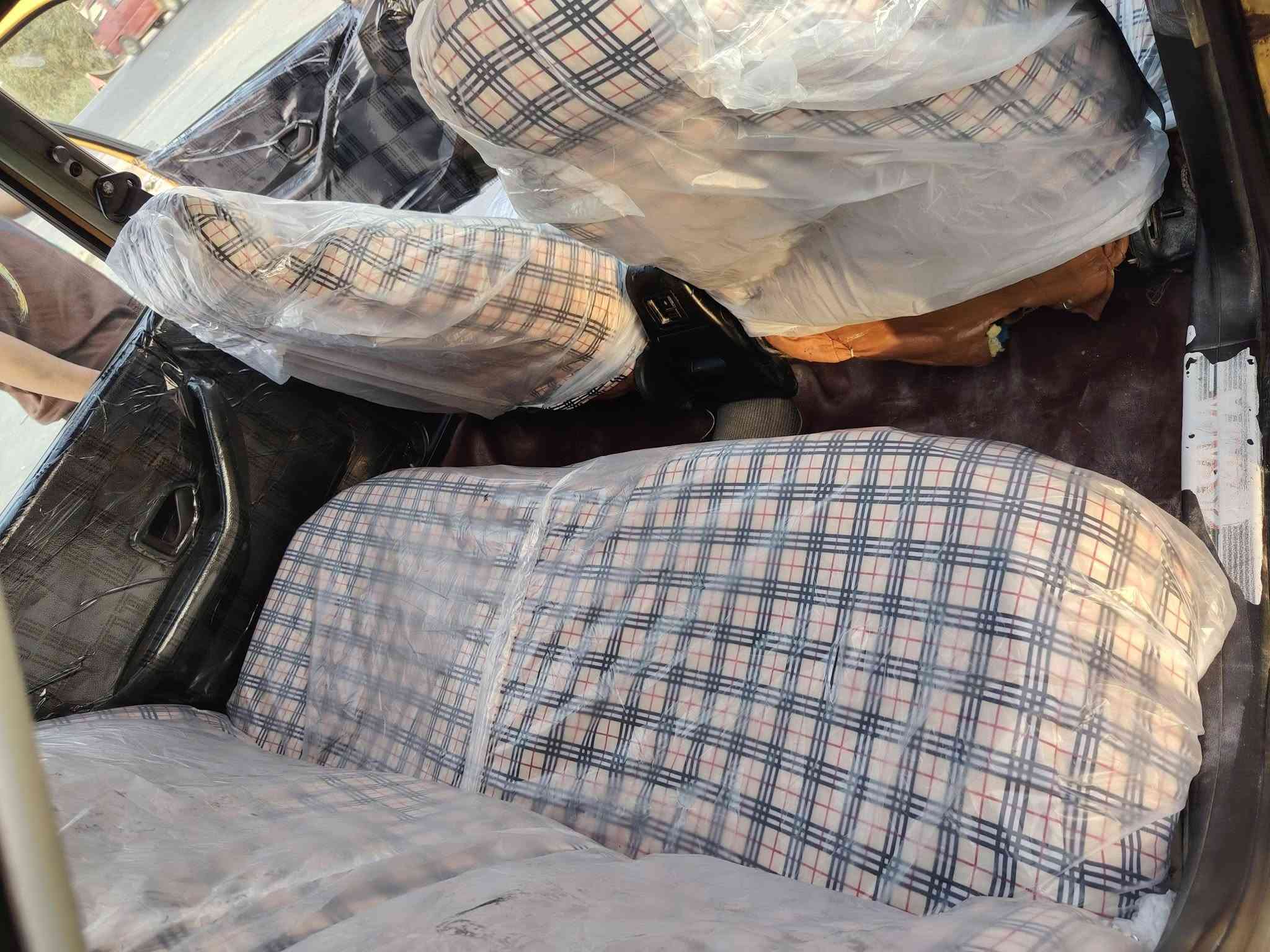 سلام عليكم للبيع بيجو بارص مديل 12مصفره هيه وغرامات وصل خط وبحث سنويه 31تحويل مباشر مكينه وكير جدد تخم تاير حداديه جديده كهربائيات كله شغاله سياره جاهزه السعر 18مكاني نجف مناذره ***********
