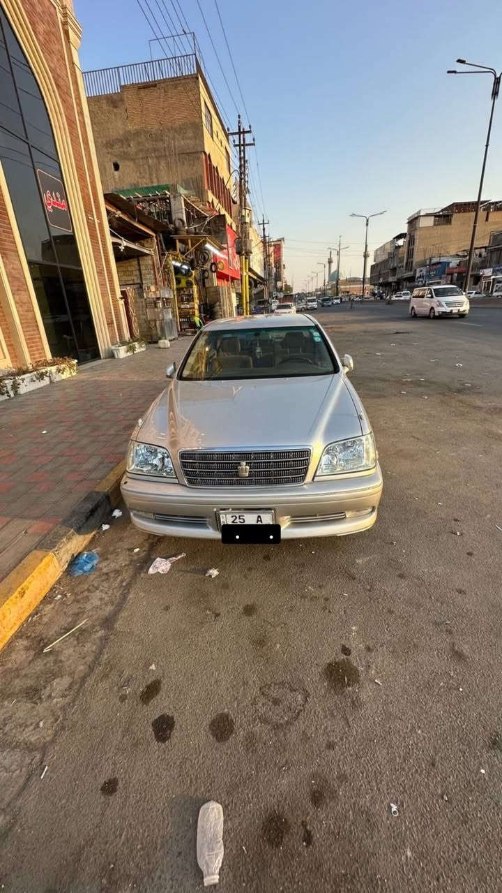 ملكة موديل 2002 رقم كركوك انكليزي باسمي اني  سنويه لل 2030 شاصي 75 غرفة 3 دكم . كير محرك تبريد كهربائيات حدايدة كله شغال مكفوله من الكص والعيب الشرعي سعرها 135 بيهة مجال  . مكاني نجف
***********
***********
متواجد واتس اب

