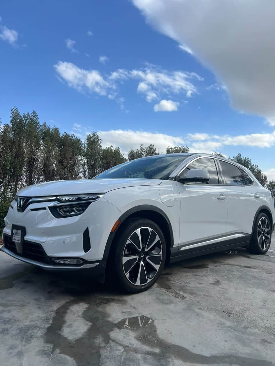 vinfast vf8 plus
موديل 2024

دفع 4X4

بطارية حجم 87.7 كيلو واط

420 كيلو بالشحنه الواحد طبيعي

قيادة ذاتية

انطلاقه من 0 الى 100  4.4 بالثانيه

402 حصان 

620 نيوتن

5 كامرات 360 درجه

مقاعد 4 تدفئة + تبريد وليس هواء

بانوراما

انارة محيطية

صندوق كهربائي

تنبيه خروج عن المسار

250$بيهه مجال
***********
مكان السياره سامراء
