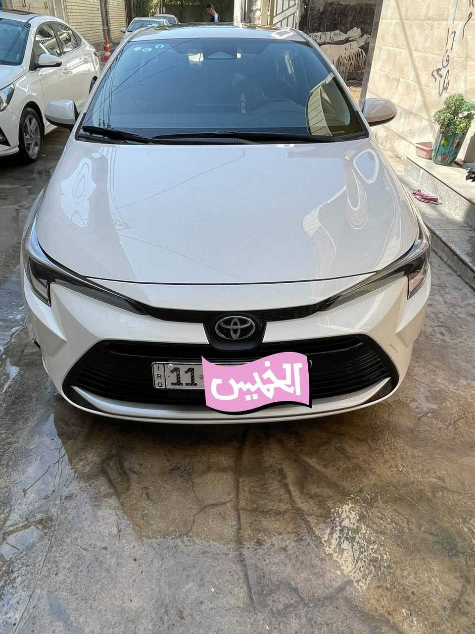 السلام عليكم للبيع كورلا هايبرد ٢٥  رقم بغداد باسمي عل ايدي من زيرو كفاله عامة من زلغ للاستفسار ***********
