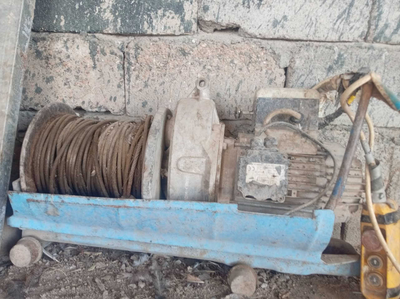 السلام عليكم شباب عندي ونج للبيع هاي كدامكم الماطور إيطالي نوعيه زينه وعربانات وياهه ٢ السعر ٦٠٠ وبي مجال اللاستفسار *********** المكان سبع البور

