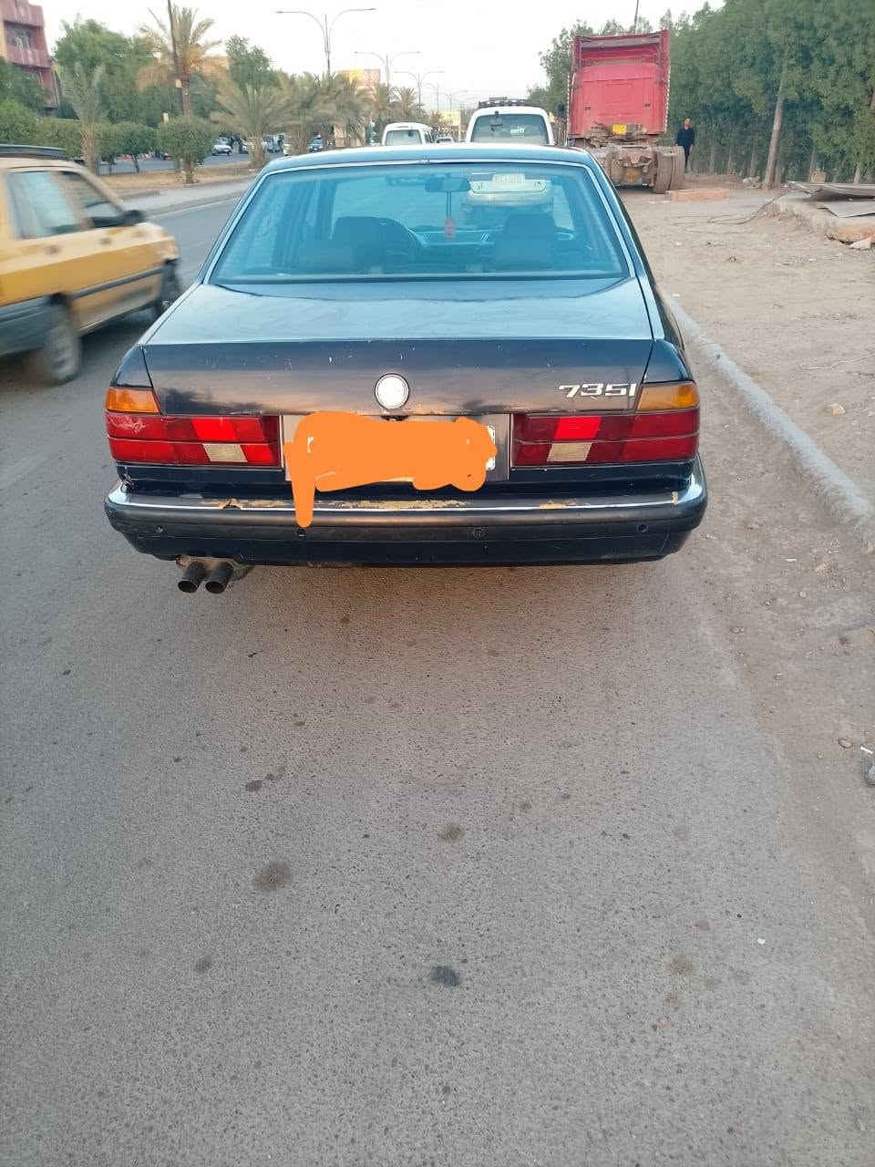 سلام عليكم للبيع سيارة بي ام دبليو موديل ١٩٩٠سياره جهازه ٧٣٠ مكينه ٦ مفتوح تبريد خير من الله رقم بغداد تحويل ثاني يوم ***********
