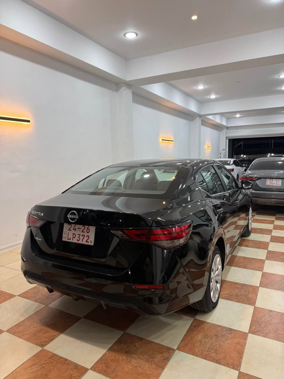Nissan Sentra 2024 
مواصفات S
بدون صبخ بيها تعديل بارد 
ماشية 38 الف 
السعر 125 ورقة شوية مجال 
*********** دهوك, العراق

