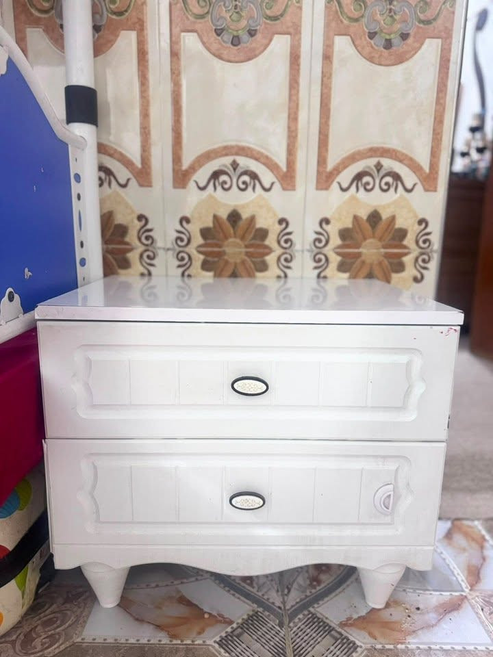 غرفة نوم اطفال للبيع
السعر 250 قفل
***********
