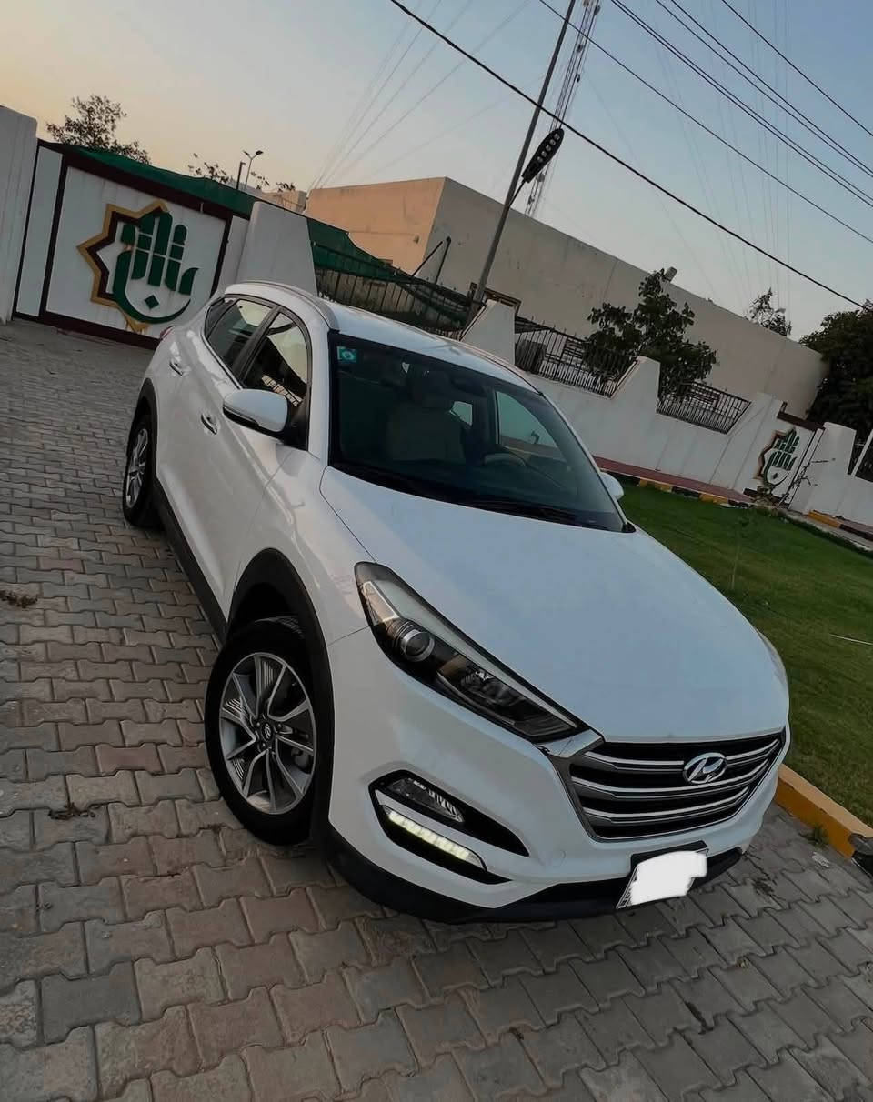 سلام عليكم
توسان 2019 خليجي سياره جديده بمعنى الكلمة ماشيه 120 الاف حقيقي 🛎️

مكفوله كفاله عامه من لصبغ ولبارد طخه مابيها

مكينه 2.0 دوش مامفتوحه ✔️

رقم بغداد دولي بأسمي 

لسعر150 وبيها مجال للشراي 

لاتصال*********** مكان السياره بغداد السيديه
