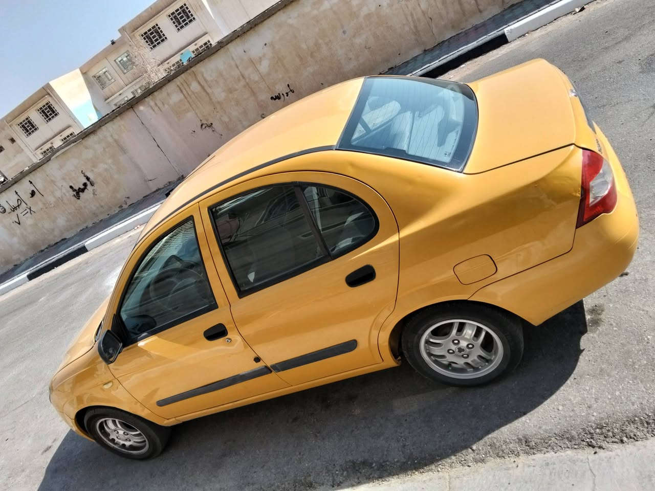 سلام عليكم ورحمة الله وبركاته
طيبه موديل 2016 السياره جاهزه ومكفوله من الصبغ والتبديل السياره مال شغل گبل للشارع مكينه وكير بشرط 
مكينتها تخبل لا تنقيص ولا تبخير كيرها نعمه من الله 
حداديه وتخم تاير وباتري كله جديد تبريد ثلج حماوه ربع
رقم بغداد نگليزي هزه وسنويه جدد ومصفره هيئه وغرامات
مكان السياره كربلاء المقدسه 
والسعر 44. وبيها مجال بصيط
واي استفسار اتصل *********** بي واتساب

