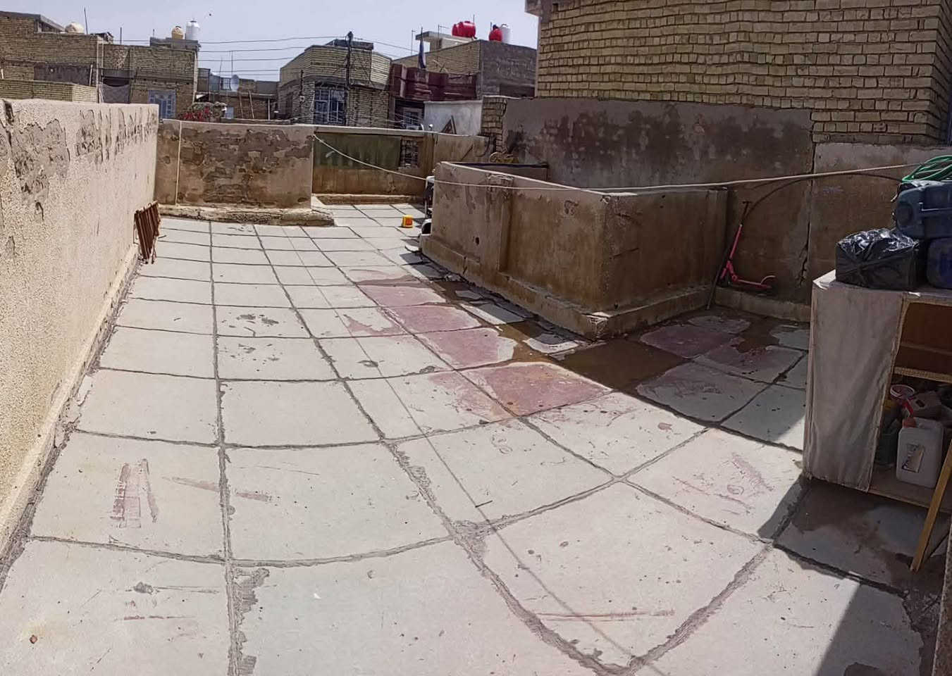 ١٥٠م • طابو صرف • كراج كبير