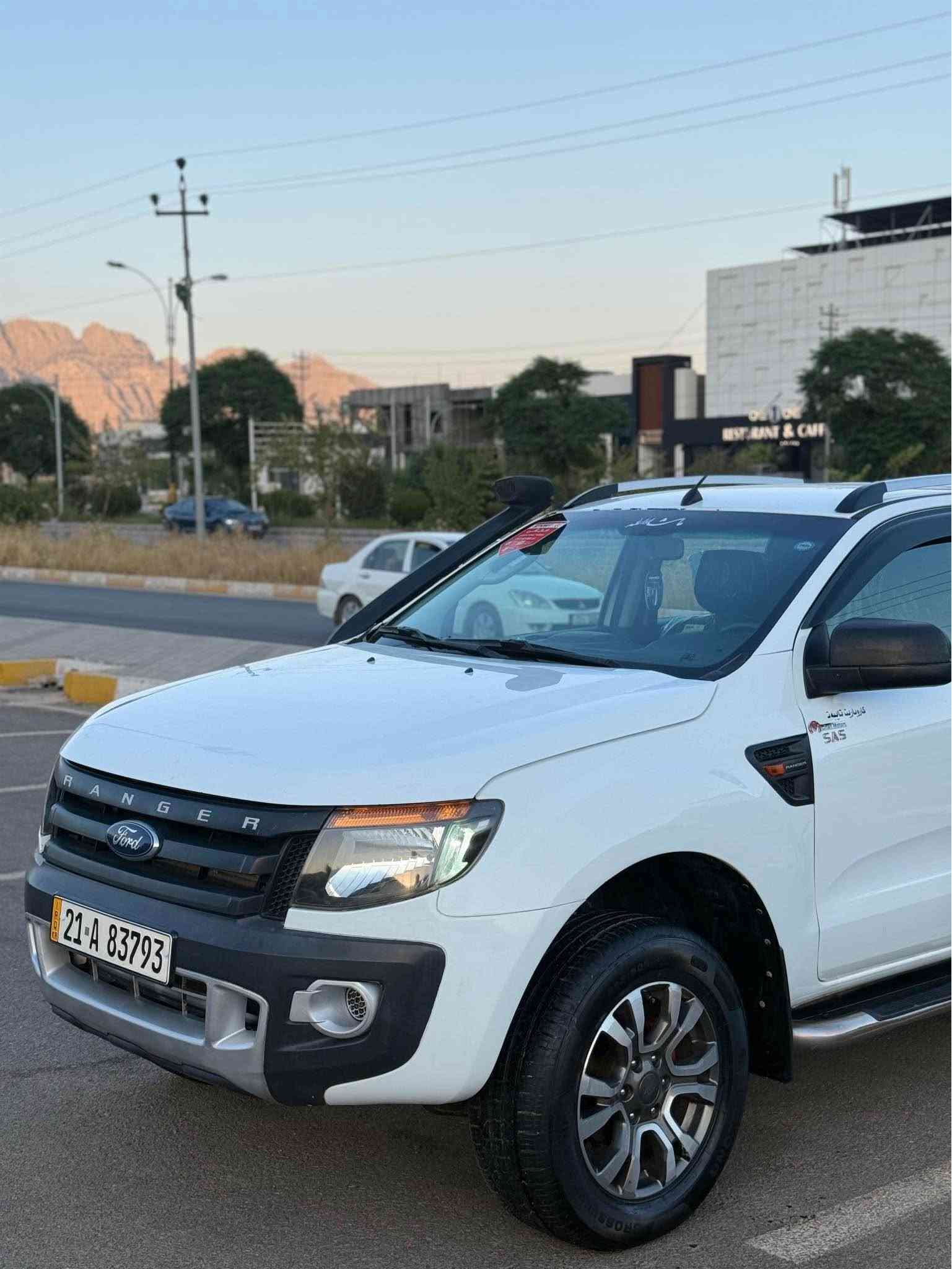 فۆرد رەنجەر مۆدیل ٢٠١٢ دەبڵ اکسل  گاز مەکینە انجکتەرو سۆپەرە تەبرید لەسەر سویچ  گێروو مەکینەو اکسل و دەبڵ اکسلی بەشەرت سەیارەکە زۆرجوانو خاوێن ماوەتەوە ١٩٥ هەزار رۆیووە یەک پارچەی بۆیاخە بەبێ ناو  چوار تایەو ویلی لۆک لۆکی لەسەرە کامل جوانکارییە سەیارەکە حیسەی گازی لەگەڵا سەنەوی تا ٢٠٣١ نوێیە تەحویلو غرامە بەشەرت هەموو گیانی بەشەرت  نرخی ١٢٠ گەڵاو مەجالیکی کەم  مۆبایل *********** واتسئاپ و هەموو شتی لەسەرە رانية, السليمانية
