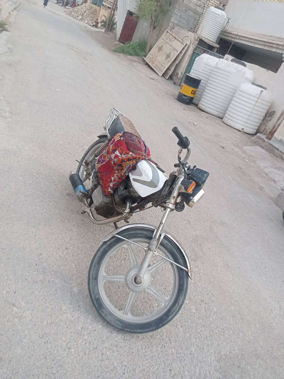 السلام عليكم دراجه سيفان شعله معدل مروس أو بيع مجود فقط عل رقم مكلف بل نشر ***********
