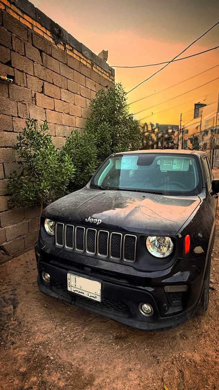 للبيع جيب رنكد موديل.  2021
السيارة طبكتها بالباب فترة.  وبعد مااشتغلت 
جريدي صاعد بالمكينه احتمال مخرب الظفيرة 
ابيعها ع وظعها مكان السيارة بصرة 
السعر المطلوب 10.000$  وبيها مجال 
***********
