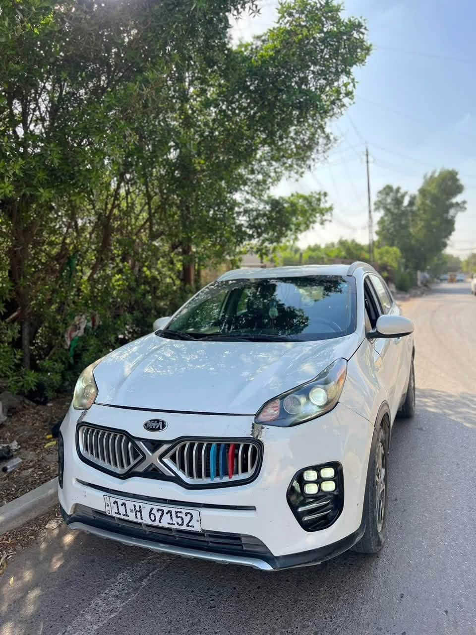 السلام عليكم
• kia sportage 2018 وارد امريكي
GDi 2.4 محرك •
Jio 83 amilo •عداد السياره 
• كير ومحرك مكفولات
• تبريد قطعتين ❄️ ثلج
• شاصي مكفول
. انظمه قياده سبورت وايكو . تحكم ستيرن
. سنتر لوك
. السيارة مداريها وفقط محسن افولها . هاند بريك كهربائي
بخصوص الحادث مثل ما موضح بالصور والدعامية بيها طخه خفيفه ومرجعيها باللحيم وبالنسبة لضربتها مو قوية وكله
موضح بالسونار
السيارة وين متريد اخذها للفحص داخل بغداد والفحص يكون على حساب المشتري
رقم بغداد انكليزي تحويل فوري بدون وكالة .

السعر :157 ورقة وبيهه مجال قليل مكان السياره المشتل

⭕️التواصل على الارقام فقط الخاص مغلق⭕️

*********** — ***********
