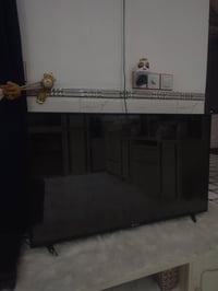 ٤٣إنش • LG UHD • مع ضمان