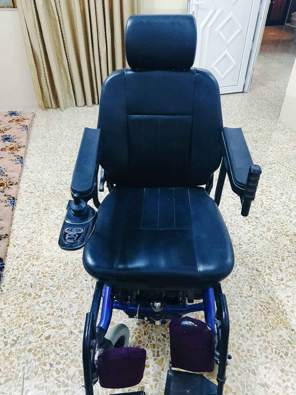 عربانه للبيع ***********
