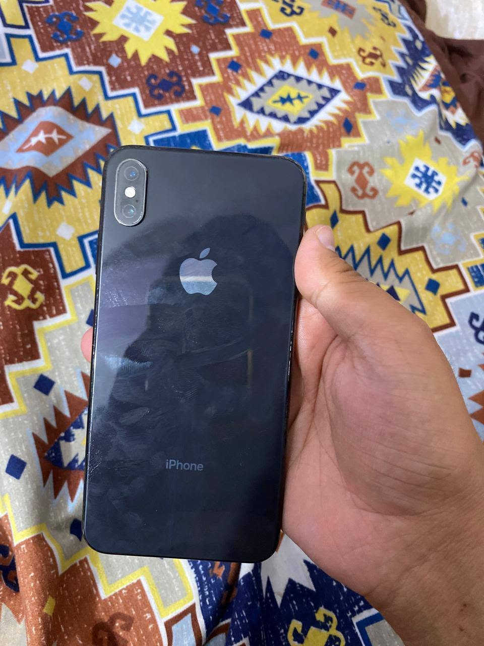 للبيع ايفون اكس اس ماكس
جهاز كله بلادي ممبدل ايشيء 
ذاكره 265 
جهاز كلشي شغال مابي اي مشكله 
السعر 200 وبي مجال مستعجل عل بيعته 
للتواصل *********** وتساب 
مكاني نجف
