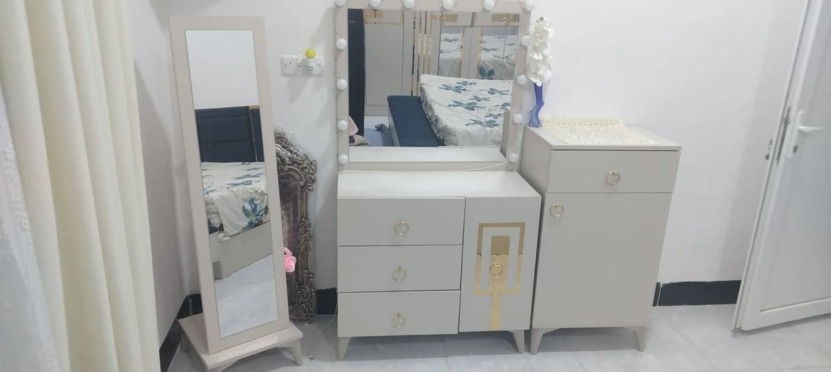 محلات ابو رياض👍
السلام عليكم 
مثل ما عودناكم👌
يوم موديل  جديد✅✅
غرف تركي مستخدم 
بس يمنه اسعار👉جوه سوك 👉
تختلف عن باقي معارض ارخص 👌👌
قرب جنسية برَوانه♥️🌹 💙
صبغ درجه اولى 👍
تركي درجه اولى 
هاتف *********** ✅✅
او مراسله صفحه 👉👉
ضمن وجبة الدرجة الاولى
 شد ونقل مجاني
حياكم الله كل هلا بيكم
