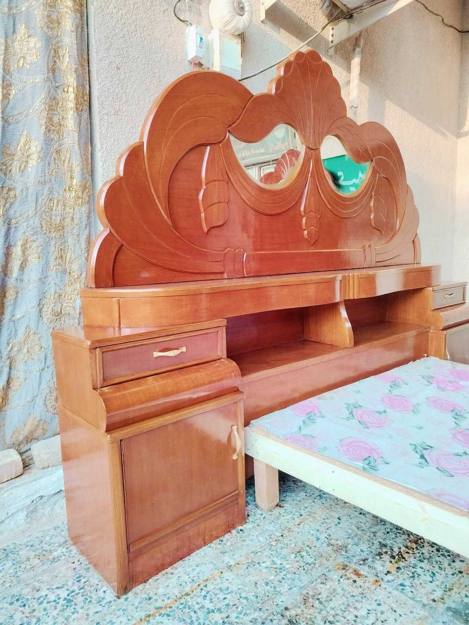 غرفة اخشاب • شغل الحلة • ٥ بيبان