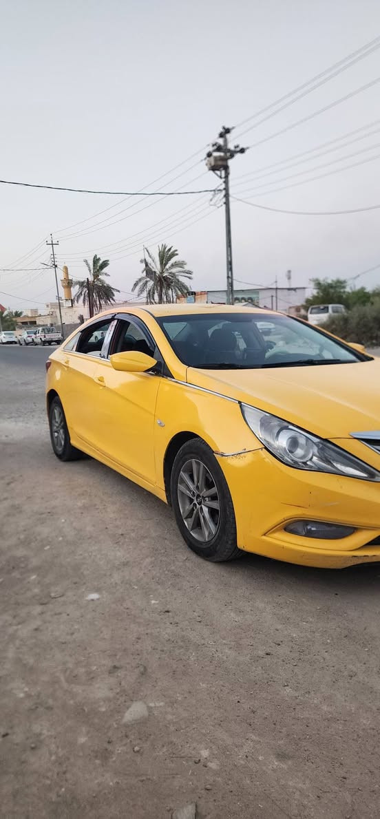 سيارة سوناته
موديل 2011  سياره بدون حادث  سيارة جازه خير من الله  

سياره مصبوغه صبغ عام  سياره جازه من تبريد تخم تاير حداديه 

سعر 85 قفل  *********** وات /مكات سياره بصره قضاء المدينه  للمعوميه سنويه جديده وبسمي
