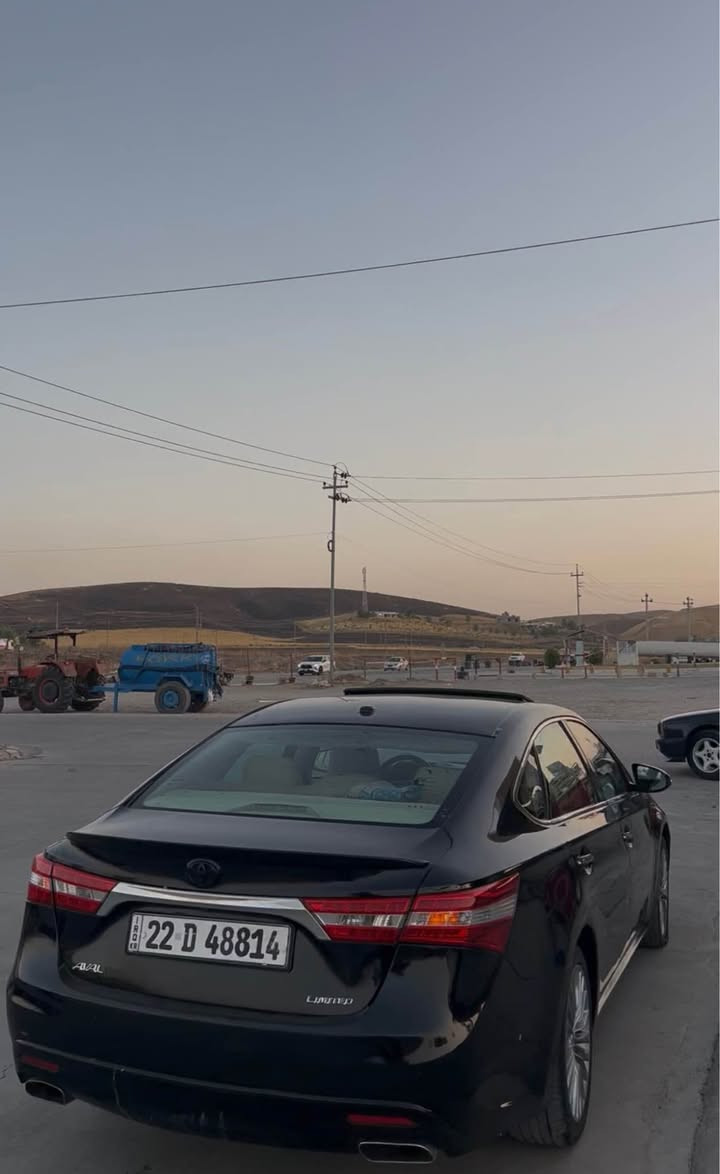 تويوتا افلون
موديل:٢٠١٥
سعر💣١١٧
ماشية:١٢٠ مايل
فول مواصفات
ره نگ:ره ش اسود ملكي
گير و مه كينه به شه رت
رقم سنوي جديد
تحويل شرط برانه وه شه رت
٧ بارجة و سقفى سبوغه به عام ده يفروشم
شاسي و ناو حه وزو ناو ده ركا كانى به شه رت 
كه مه ك تعديلي ناو به ته نه ى لاى سه كنى هه يه 
شوين قه زاى شيخان
واتساب*********** الشيخان, نينوى
