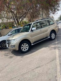 باجيرو 218 سلايت محرك 3500 رقم اربيل كفاله فقط شبر صبغ بلجاملغ الامامي...