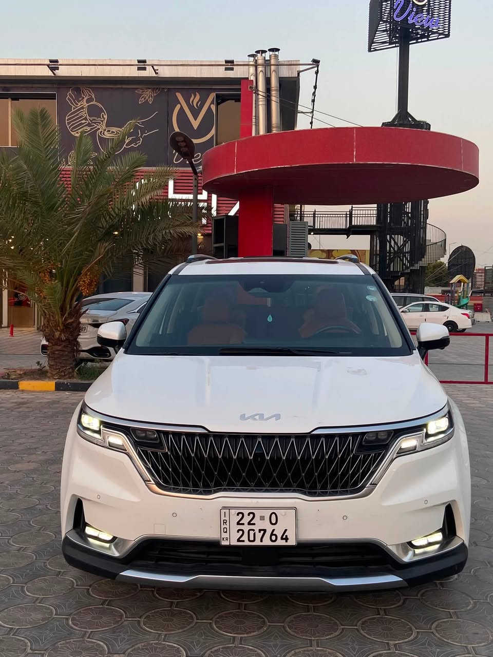 كيا كرنفال 2024 Sx برسيتج
🔵الموصفات (فتحة سقف جلد قرميدي تدفئة تبريد الكراسي الامامية جنطه كهرباء مع ابواب سلايد حساس امامي خلفي كاميرات محيطيه 5 شاشه ديجيتل )وباقي الموصفات المعروفة وحسب الصور
🔵عداد المسافه34 الف ميل 
🔵الحادث(جاملغ امامي وباب السايق وطرف البنيد وتبديلهن نفس القطع اصليه بدون صبغ) 
🔵رقم أربيل مداور او وكاله 
السعر:288 ورقه وبيها مجال بسيط 
🔵العنوان:النجف-حي الجامعة 
للأستفسار اكثر اتصال او وتساب فقط 
***********

