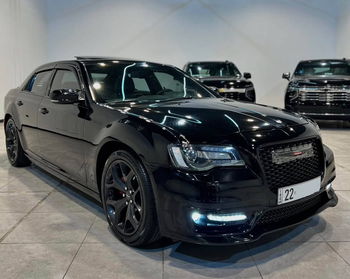 سلام عليكم شباب
للبيع اوباما موديل 2022 فئة S فول مواصفات حادث كلين 
هنا صار بية جاملغ خلفي صبغ بدون ايرباك بدون دواخل

رقم #اربيل تحويل مباشر 
صور حادث مرفقة بالمنشور 

للاتصال ***********

المواصفات :
* پانوراما . 
* رادار مع مانع تصادم . 
* نقطة عمياء . 
* حساسات امامية . 
* مصابيح امامية زنون مع LED . 
* حساسات خلفية . 
* شاشه كبيرة مع نظام ملاحة نفكيشن
* ⁠دمام صوت 
* داخل جلد  .  
* مقاعد أمامية كهربائية عدد 2 . 
* ذاكرة لحفظ وضعيات الجلوس (ميموري) . 
* مقاعد أمامية تبريد وتدفئة . 
* مقاعد خلفية تدفئة . 
* تشغيل عن بعد . 
* ستيرن كهربائي . 
* تدفئة ستيرن . 
ماشية 66 الف 

عنوان بغداد حي جامعة نفق الشرطة شارع الكنيسة 
معرض احمد الكبيسي للسيارات
