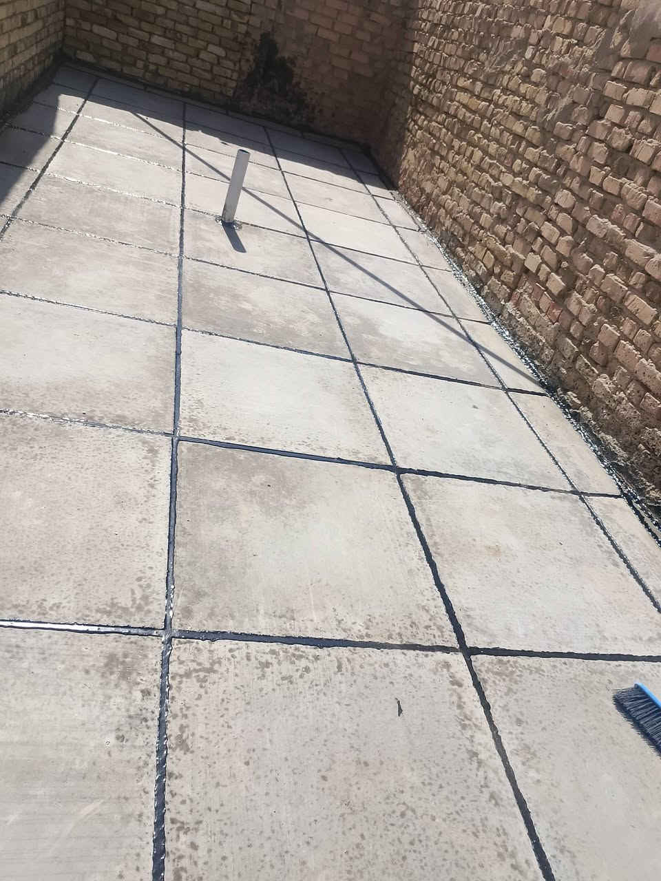 شغل سطوح تطبيك شتايكر وزفت وفلانكوت وماستك هذا رقمي متواجد وتساب ***********
