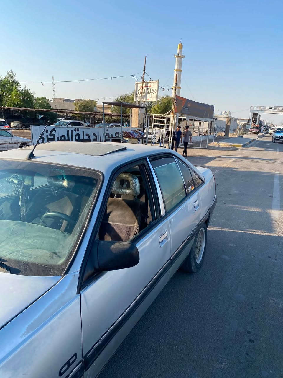 السلام عليكم 
اوبل اوميكا 1992 للبيع
خليجي مابيها ضربة 
 ***********
السعر 25 وبيها مجال
مكاني بغداد ابو غريب
