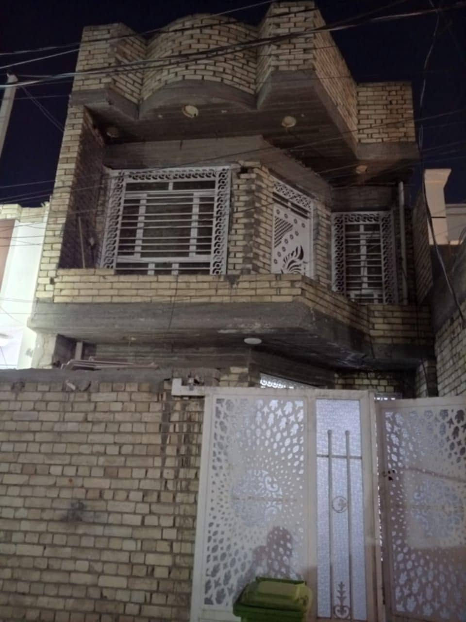 لباخ درجة اولى سعر مناسب بغداد فقط سقل جراره تصفير تشميع واجهات صبغ طلس ***********
