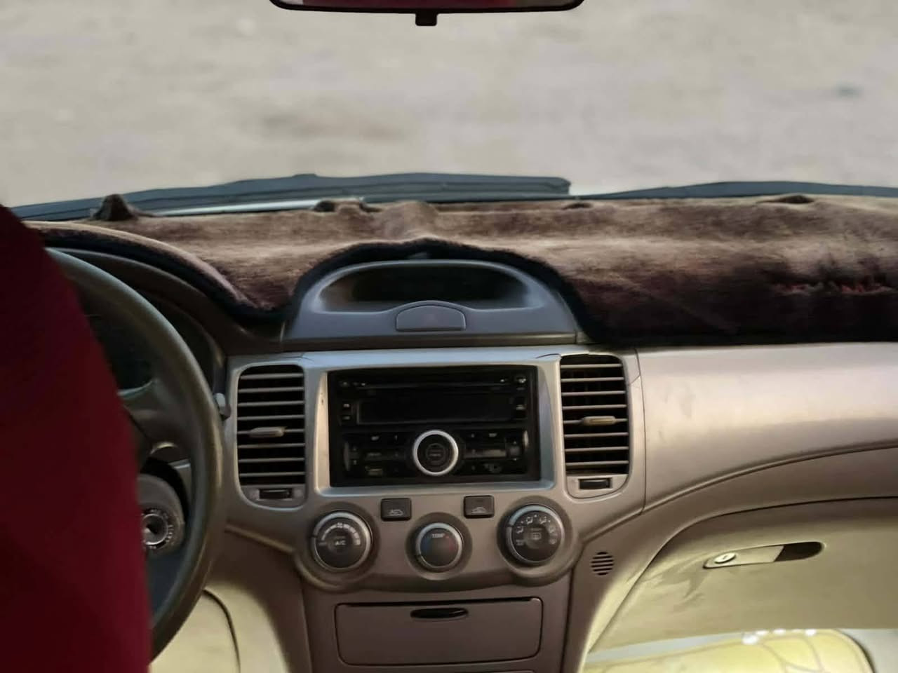 للبيع – كيا أوبتيما 2008

سلام عليكم،
سيارة كيا أوبتيما موديل 2008، محرك 2000، بحالة جيدة جدًا، المحرك شرط: لا تنقيص ولا تبخير، والكير والتبريد خير من الله ممتازين.

السيارة جاهزة للاستخدام، وتفاصيلها كاملة موضحة بالصور.
تحويل مباشر، والسيارة حاضرة للفحص والمعاينة. )

الضرار 3 قطع )

رجاءً المشتري الجاد فقط يتصل، والمو جاد لا يتصل.
السيارة خير من الله مال جناي ونصبته تخبل، وما تحتاج صرف.

📞 للاتصال: ***********
بابل الشوملي
