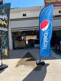 للبيع أسواق و كوفي شوب متكامله بيها برادات كامل للعصاير او مبردات هواء...